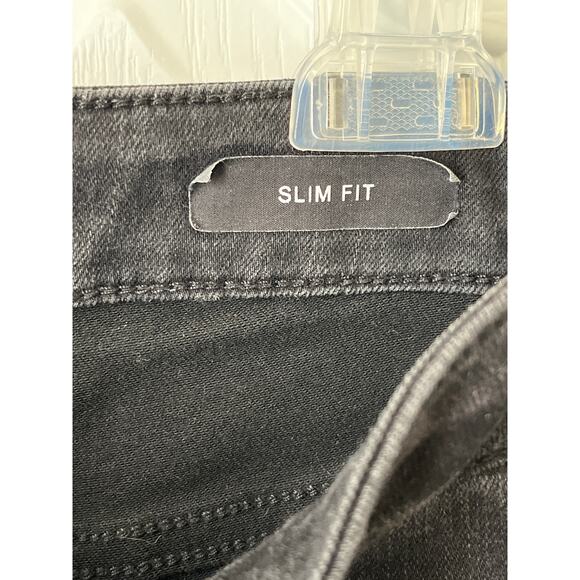 JUDY BLUE Black Distressed Knee Slim Fit Jeans - Picture 5 of 7